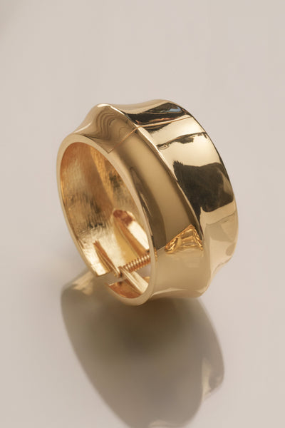 Gold Rylan Hinge Bracelet - Velia