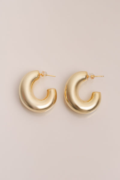 Gold Kassie Hoop Earrings - Velia