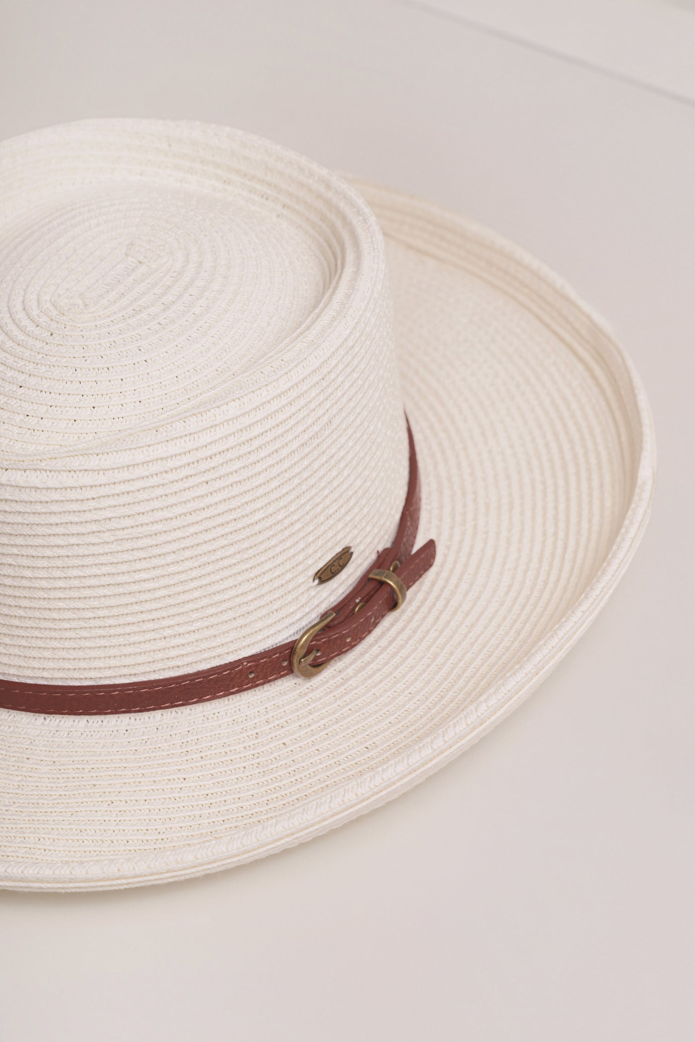 White Sunrise Dunes Hat - Velia