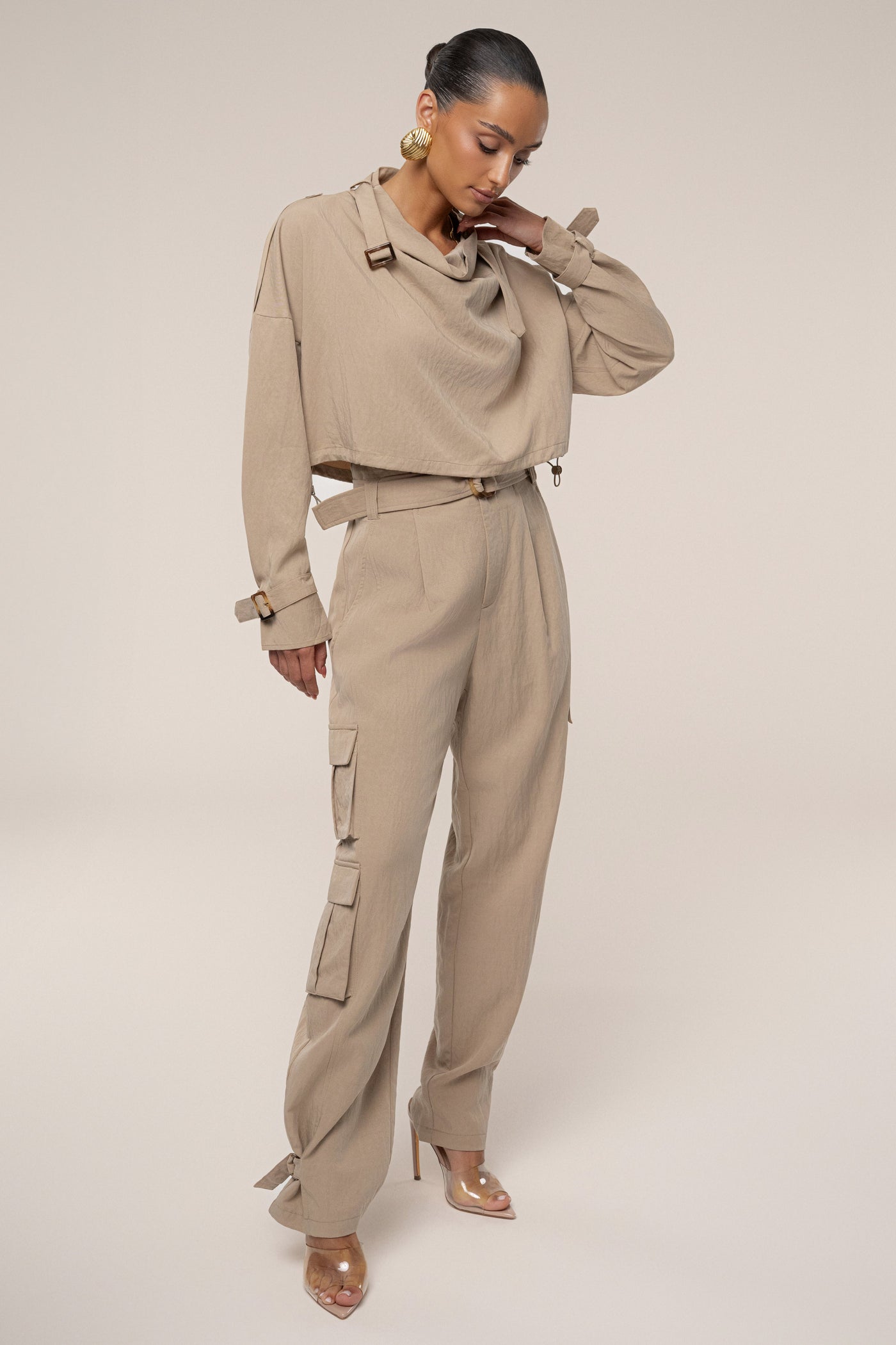 Beige Wanderlust Crop Top - Velia