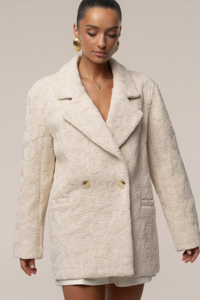 Ecru Avenue Oversize Blazer - Velia