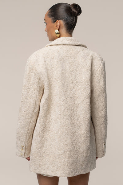 Ecru Avenue Oversize Blazer - Velia