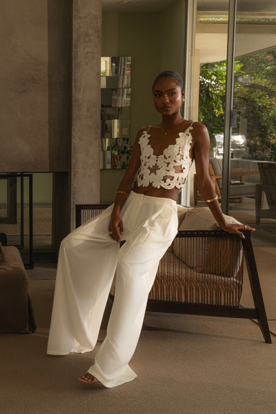White Anahi Embroidered Top - VELIA